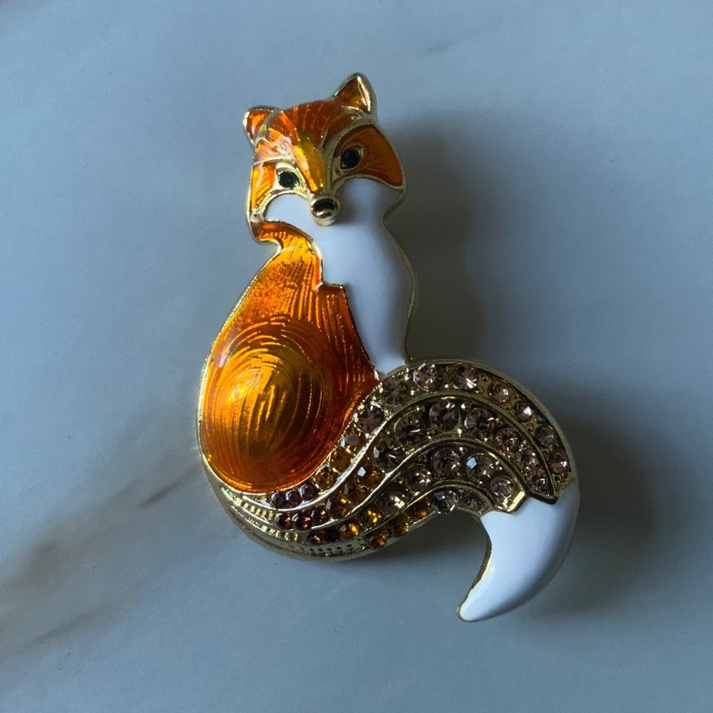 Vintage Enamel Fox Brooch Pin Gold Tone Orange White Rhinestone Tail Animal